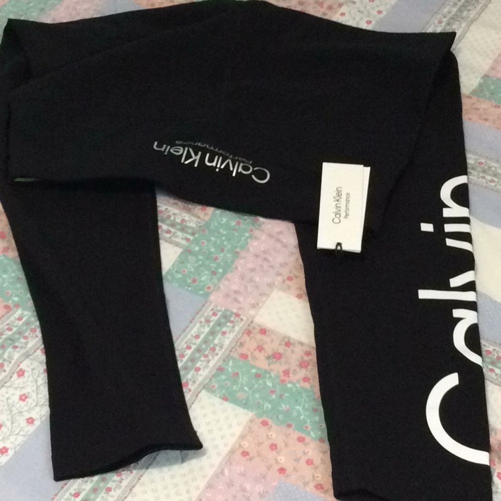 calvin klein performance small